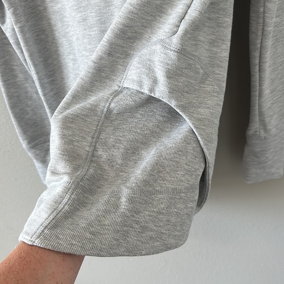 Yogalicious Gray Cowl Neck Hooded Women's Sweatshirt Size Small - Picture 12 of 16